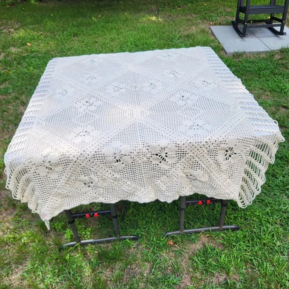 Maria Veronez Croche Handmade Crochet Coverlet Cream Floral Lace Brazil 74